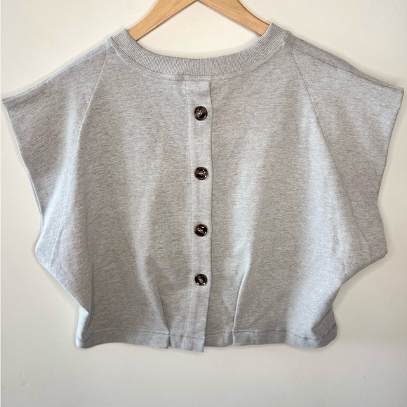 The Greii Women’s Boxy Fashion Sweatshirt Top Gray LG Button Back Anthropologie - Picture 8 of 8